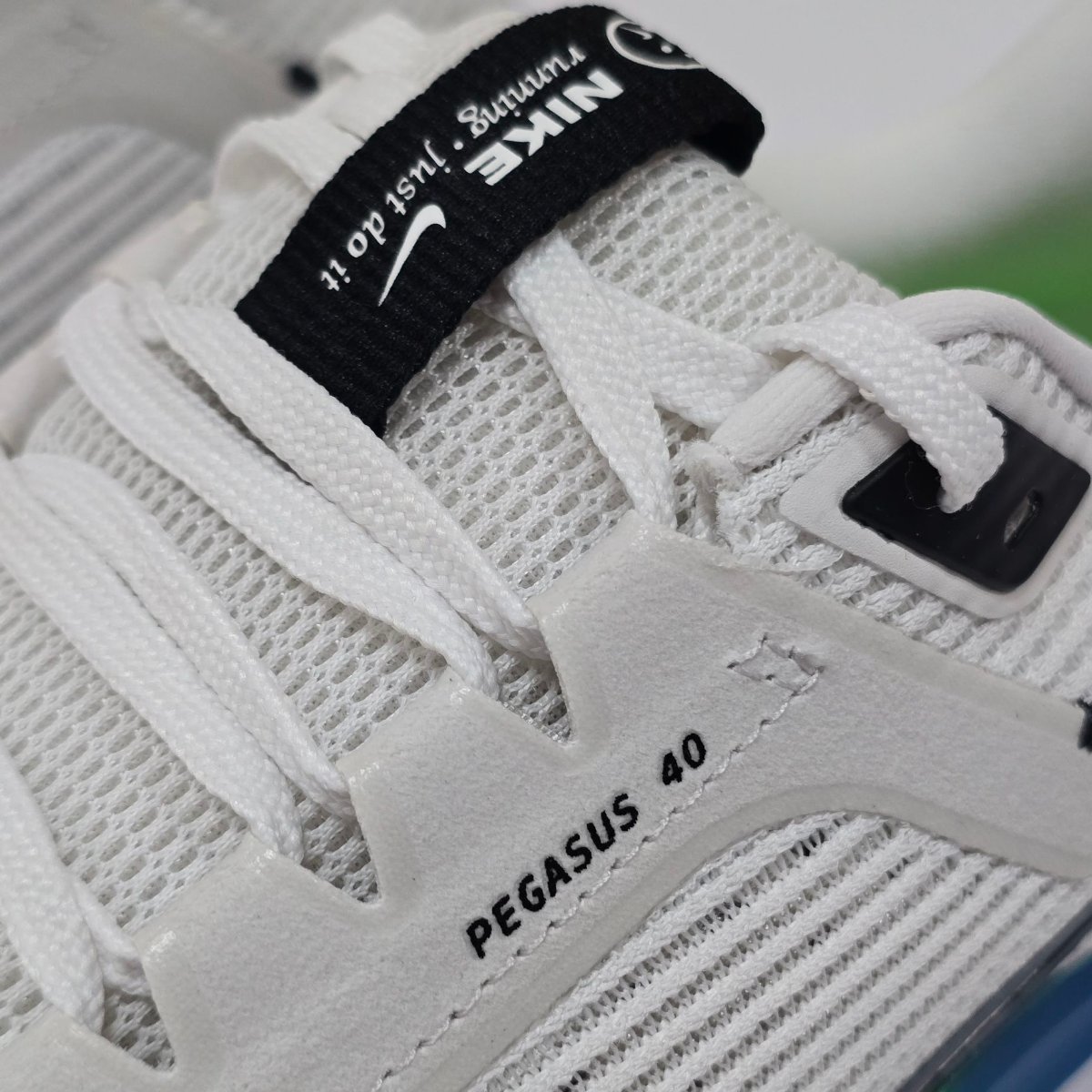 Tenis Hombre AIR ZOOM PEGASUS 40 NIKE Blanco Correr Running 27.5